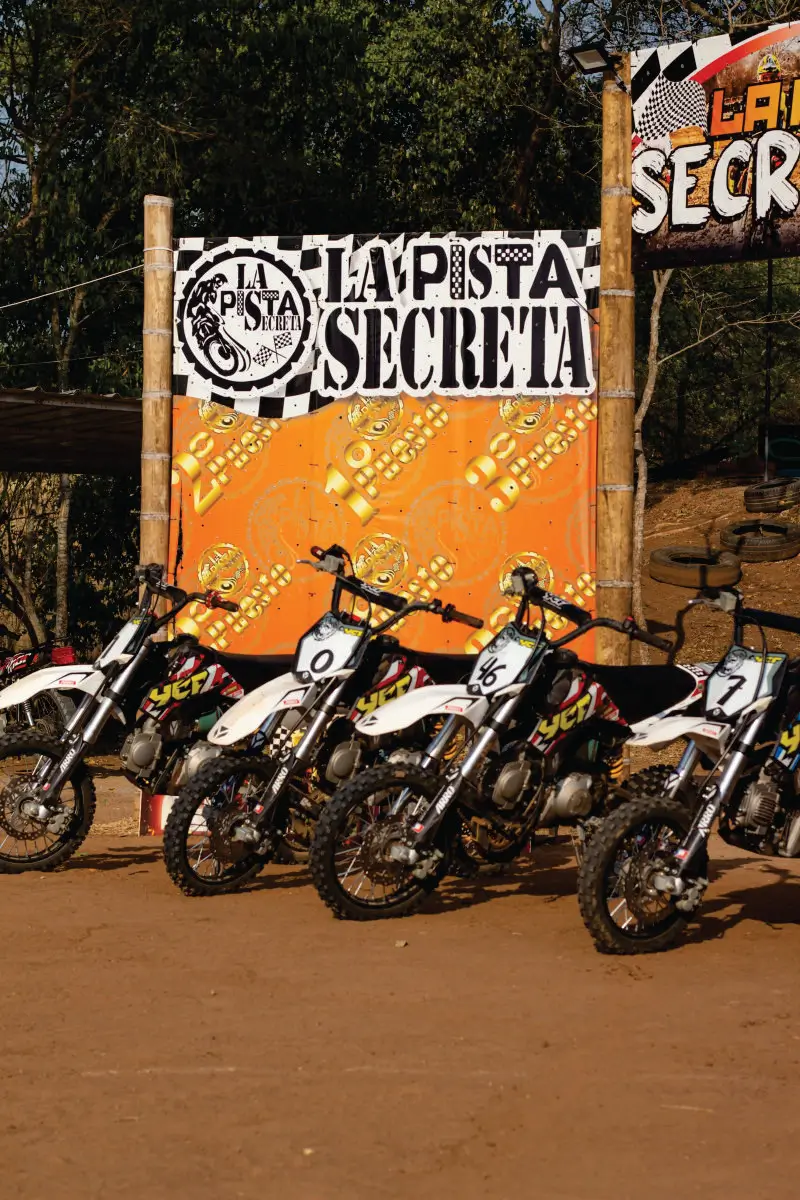 Moto de velocidad en arena